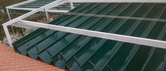Mái Hiên Che Kéo Tại TPHCM (Sài Gòn) Bao Nhiêu Tiền 1M